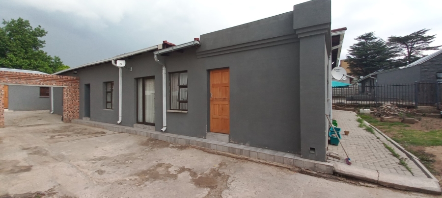 7 Bedroom Property for Sale in Bethlehem Free State